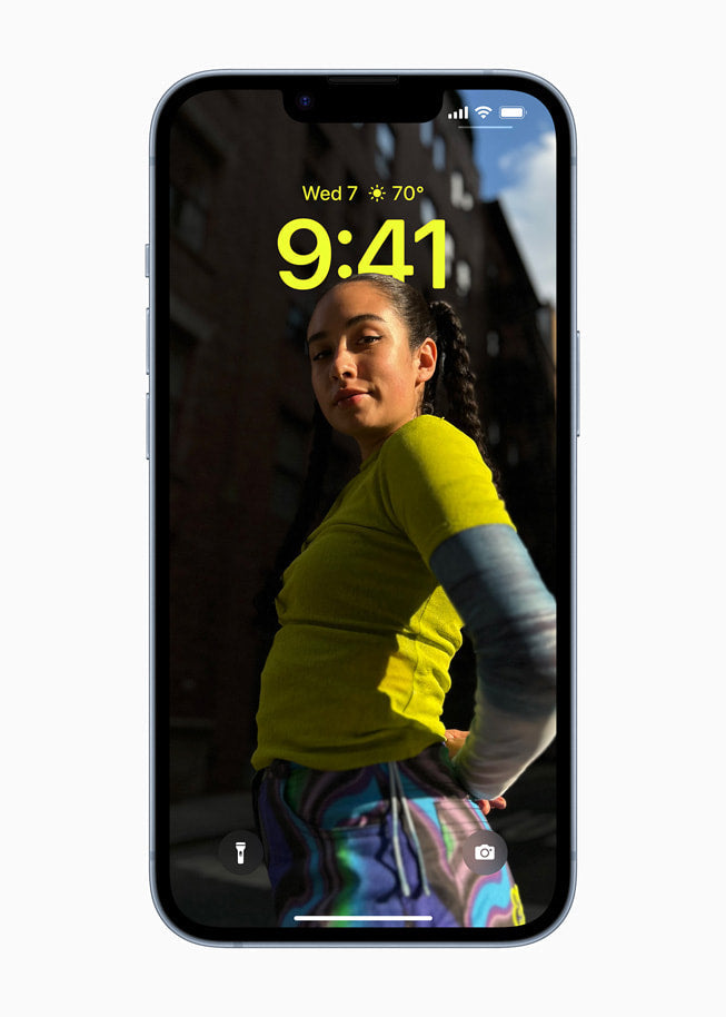 Apple iPhone 14 Plus 128GB — front display view